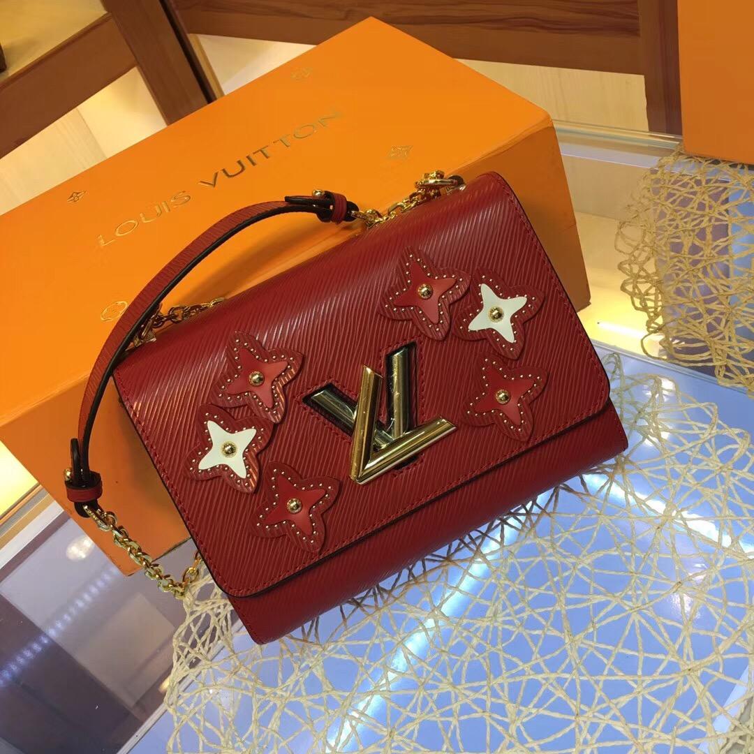 lv翻盖斜挎包新款 twist中号手袋图片 lv香港官网女士包包