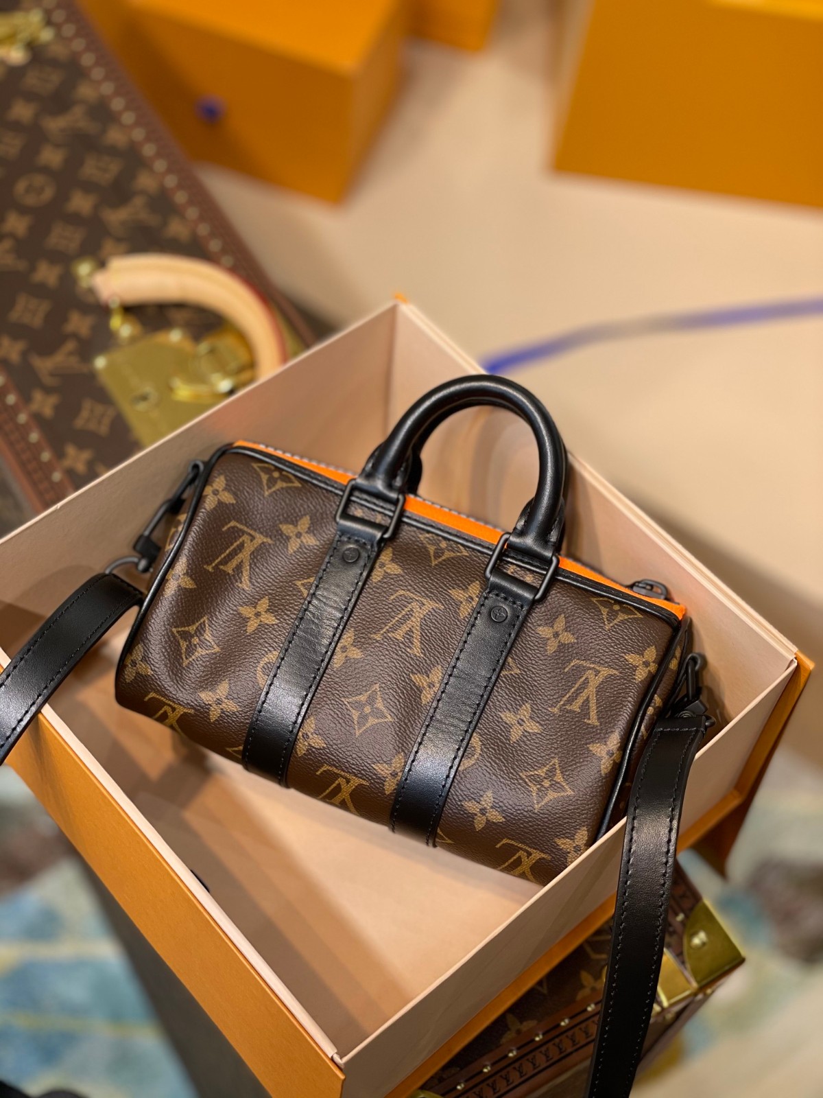 新包 | Louis Vuitton 2020秋冬秀场新包预览：时代碰撞 - iBag · 包包